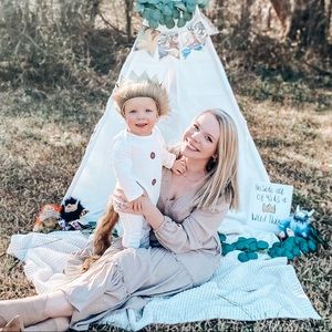 Meet your Posher, Amelia